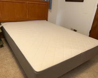 Photo  1 of 3 Duxiana DUX 1001 Mattress
