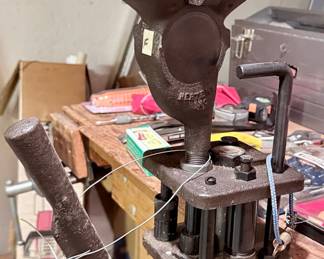 Herter's Model 3 Reloading Press