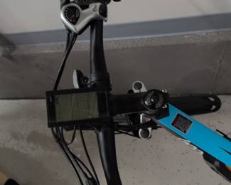 Googo 26" Electric Mountain Bike