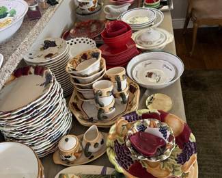 Serving dishes & platters