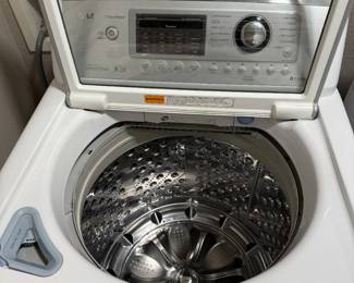 Washer wit large drum