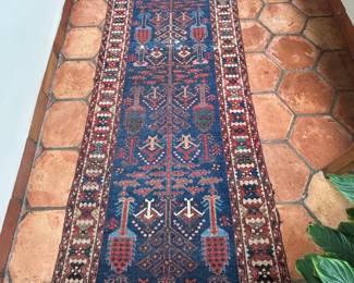 Rugs, Runners and Area Carpets