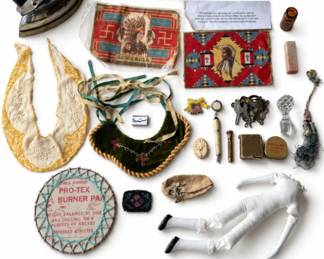 114 AntiqueVintageCuriosAdvertisingSewingMiniatureCollectables