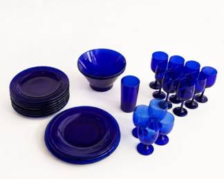 77 VintageCobaltBlueGlassDinnerwareGobletCollection
