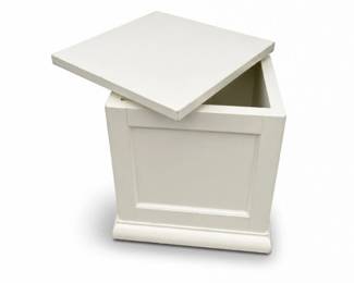 28 WhiteWoodStorageCubeEndTablewithRemovableLid