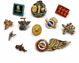 97 VintageAirlineAviationSeattleCollectiblePinLot