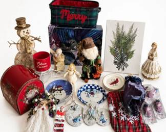 70 VintageChristmasDecorOrnamentsFigurinesMixedLot