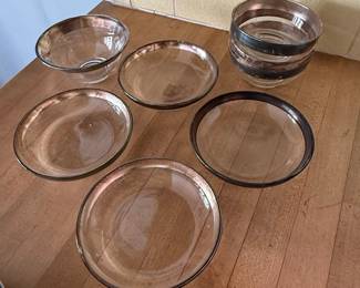 Dorothy Thorpe Silver Banded Glass Bowls