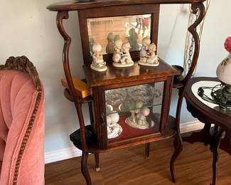 Victorian Mahogany Serpentine Mirrored Etagere