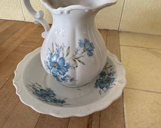 Vintage Inarco Japan E-4542 Blue Floral Wash Basin and Pitcher Set