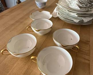 Haviland & Co. Limoges Porcelain Dinnerware Set - Scalloped Gold Trim