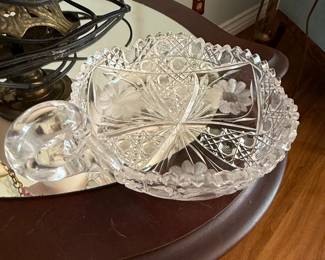 American Brilliant Period Cut Glass Nappy with Handle and Floral Etching