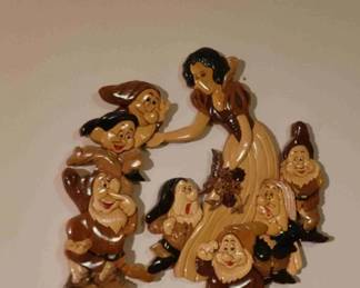 Contemporary Hand-crafted Disney's "Snow White and the Seven Dwarfs" 12"×12" Large Wood Intarsia Wall Plaque. Meticulously constructed by the artisans at Workshop Bay (Ho Chi Minh City) using a complex puzzle-mosaic technique. "AN EXCEPTIONAL AND HIGHLY COLLECTIBLE MUSEUM GRADE PIECE OF FAIRYTALE ANIMATION HISTORY!!!"