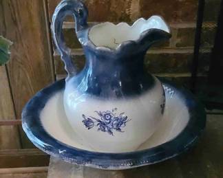 Victorian Era Circa 1880s Authentic Antique STAFFORDSHIRE Pitcher & Wash Basin Set. MAGNIFICENT, RARE HIGH VALUE 19TH CENTURY VICTORIAN HEIRLOOM!!