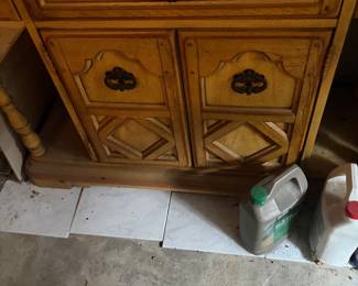 Vintage cabinet 