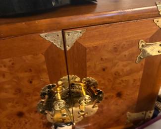 Ornate jewerly box 