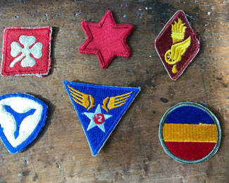 Lot 88: WWII US Army And Air Force Shoulder Patches