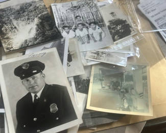 Lot 47: Vintage And Antique Photo Lot Family Life 1920s