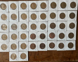 Lot 103: 42 Uncirculated Kennedy Half Dollars
