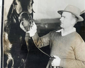 Lot 123: Vintage Horse Racing Press Photos (lot of 4)