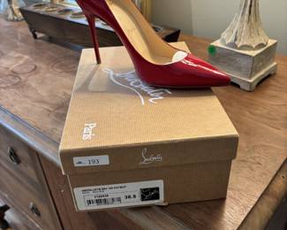 Sale Picture