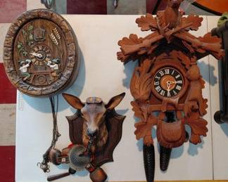 Several lots of black forest Germany clocks clock parts + woodcarvings