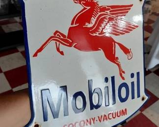 Mobiloil Socony Vacuum porcelain sign