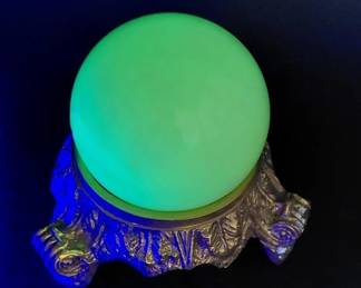 Huge 2.5" jadeite uranium glass marble