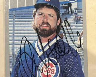 Lot 92: Donruss Rick Sutcliffe Chicago Cubs 1989 Autographed Card With Coa