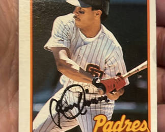 Lot 136: Roberta Alomar 1989 Topps Autographed Baseball Card COA Padres