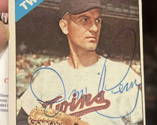 Lot 23: Jim Perry 1966 Topps Twins Autographed Baseball Card With Coa
