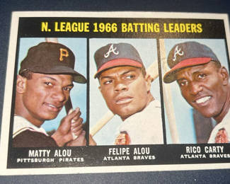 Lot 5: #240 Topps 1967Battin Leaders NL Alous Rico Carty