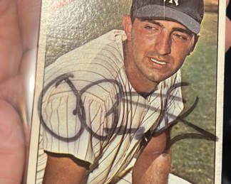 Lot 53: 1966 Joe Pepitone Autographed Baseball Card New York Yankees With Coa