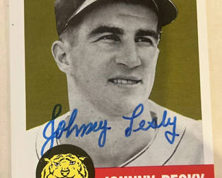 Lot 90: 1953 Topps Reprint Autograph Card Of Johnny Pesky
