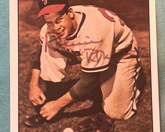 Lot 121: Robin Roberts Phillies 1979 Topps Retro Card Autographed HOF Baseball COA