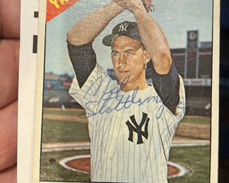 Lot 48: Mel Stottlemeyer, New York Yankees Autographed Baseball Card 1966 Topps Coa