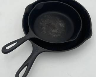 Cast Iron Wagnerware Skillets