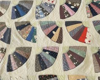 Country Hand Stitched Fan Quilt