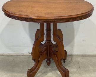 Oval Walnut Victorian Parlor Table