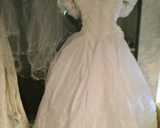 Vintage Wedding Dress & Vail
