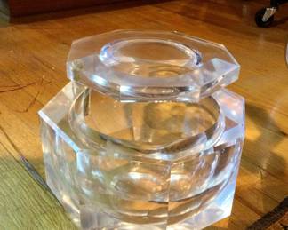 Lucite Ice Bucket w/Swivel Lid