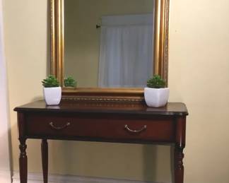 BOMBAY COMPANY Hall Entry Table