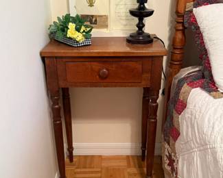 antique wooden one-drawer stand