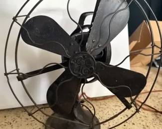 Antique General Electric Black Fan – Display Only, Not Working