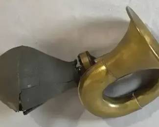 Vintage-Style Squeeze-Bulb Vehicle Horn – Approx. 10 Inches