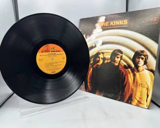 Reprise Records The Kinks The Kinks Are The Village Green Preservation Society Vinyl Album LP (1969) RS 6327 - Original US Stereo Pressing - Gatefold Jacket