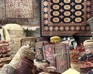 Rug Showroom Collection – Assorted Handmade Rugs & Traditional Designs