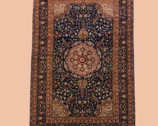 Dark Traditional Rug – Intricate Central Medallion