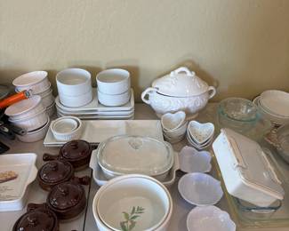 Dinnerware and Serving Pieces