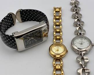 Lot # : 801 - Guess, DaVanci, Christi Watches